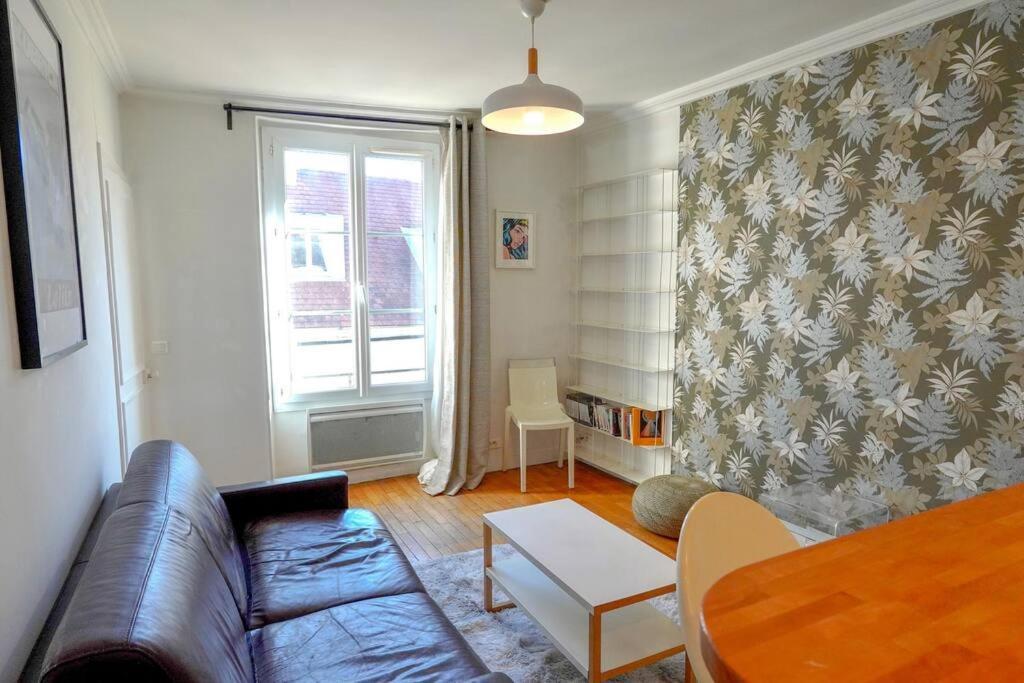 Sunny Studio@Paris Center Экстерьер фото