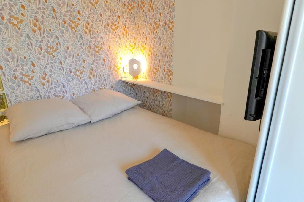 Sunny Studio@Paris Center Экстерьер фото